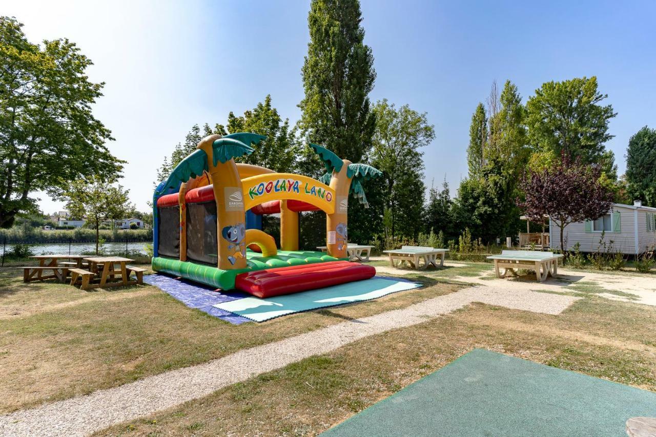 Camping International De Maisons-Laffitte Hotel Екстериор снимка